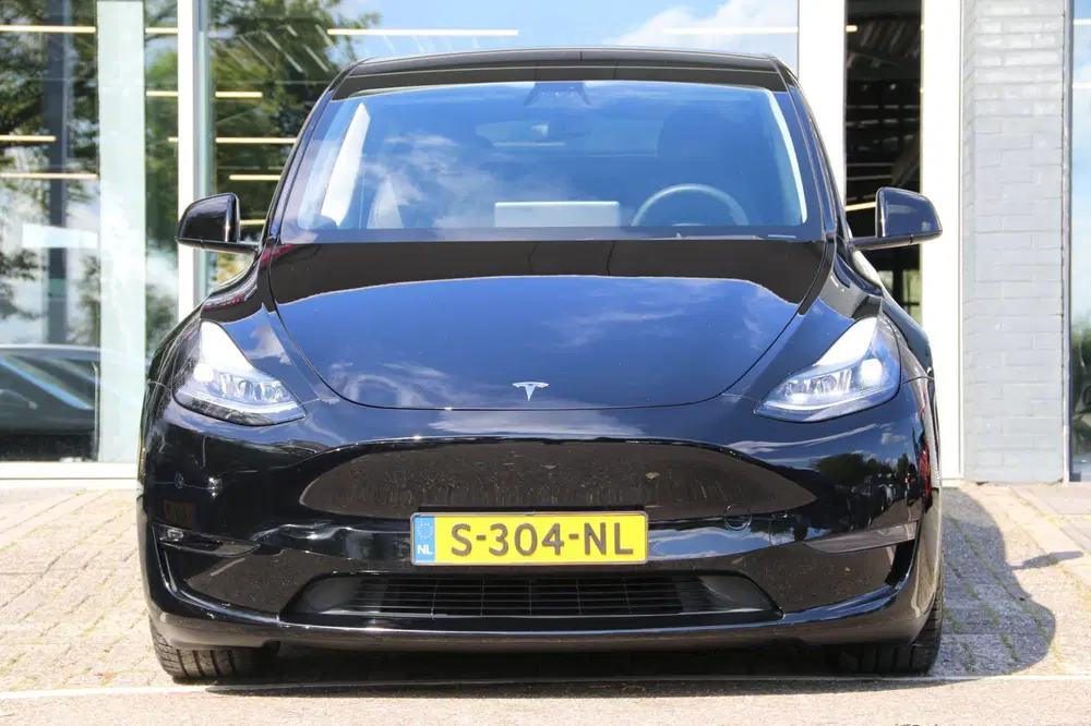 Tesla Model Y Performance AWD 75 kWh uit 2023, foto 2