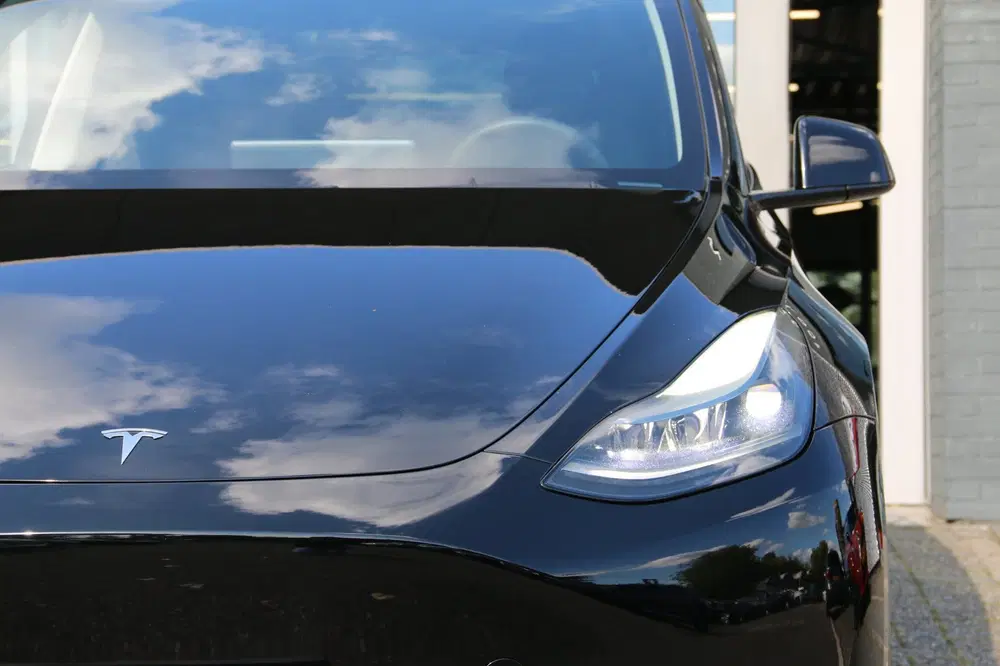 Tesla Model Y Performance AWD 75 kWh uit 2023, foto 3