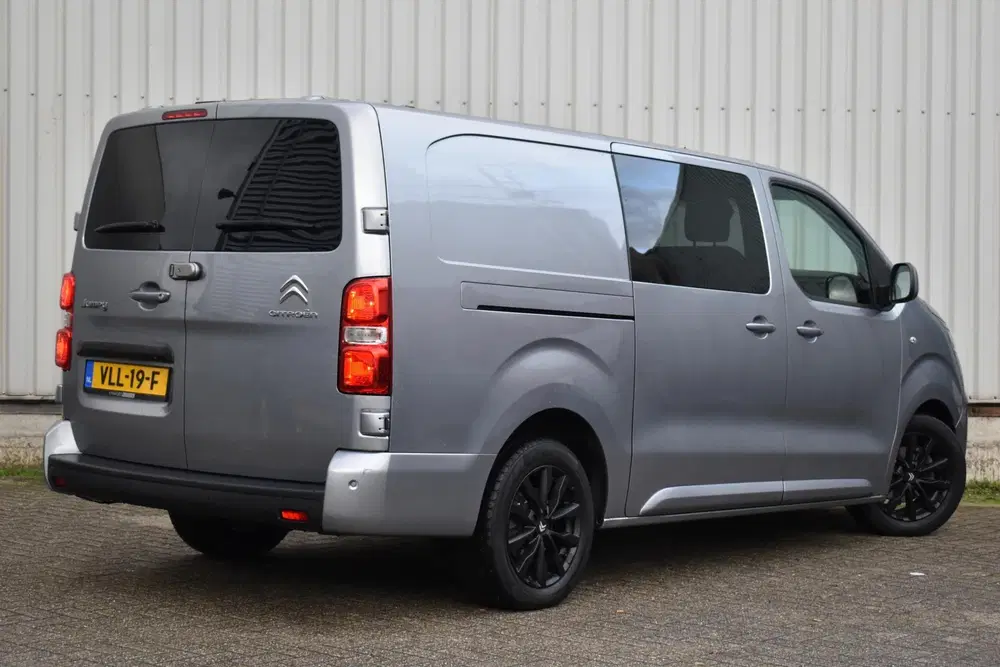 Citroën Jumpy Citroen Jumpy 2.0 BlueHDI DC 120 XL Driver uit 2021, foto 4