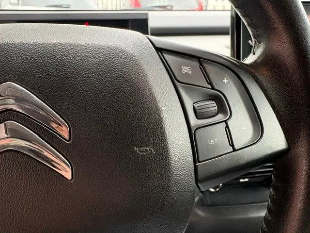 Citroën C4 Cactus Citroen C4 Cactus 1.2 PureTech Shine Navi uit 2019, foto 14