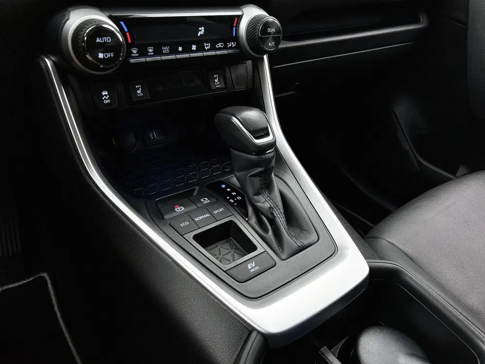 Toyota RAV 4 2.5 Hybrid Executive uit 2023, foto 11