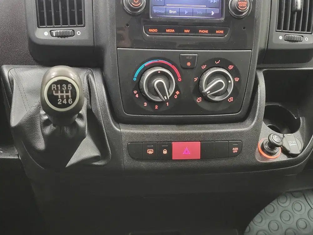 Citroën Jumper 2.2BlueHDi 140pk L2 uit 2020, foto 13