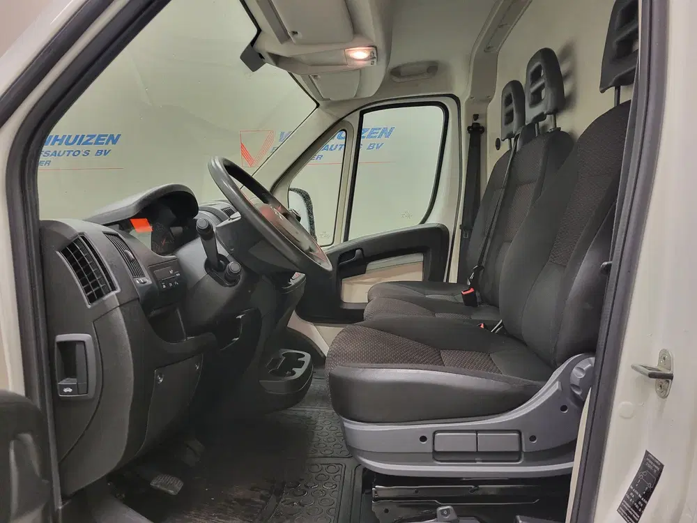 Citroën Jumper 2.2BlueHDi 140pk L2 uit 2020, foto 5