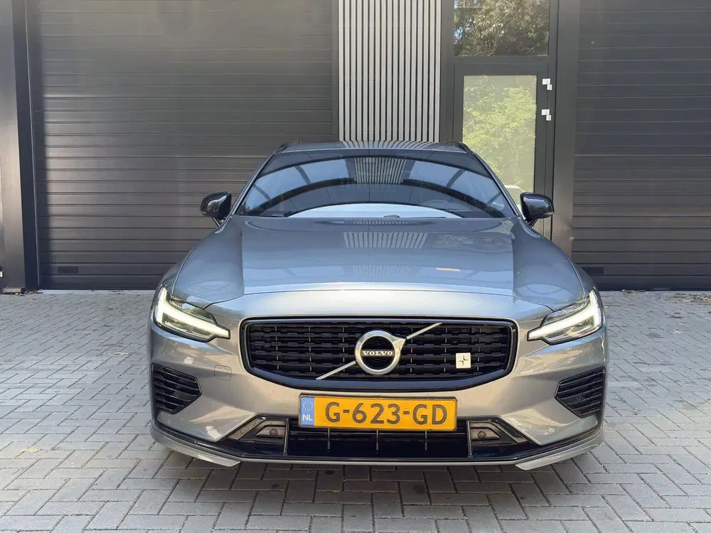 Volvo V60 2.0 T8 Twin Engine AWD Polestar Engineered uit 2019, foto 11