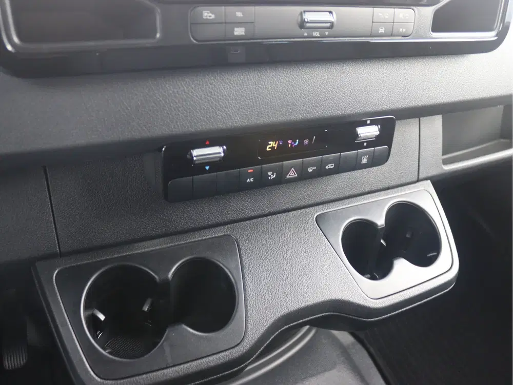 Mercedes-Benz Sprinter 317 CDI L2H2 Select uit 2024, foto 8
