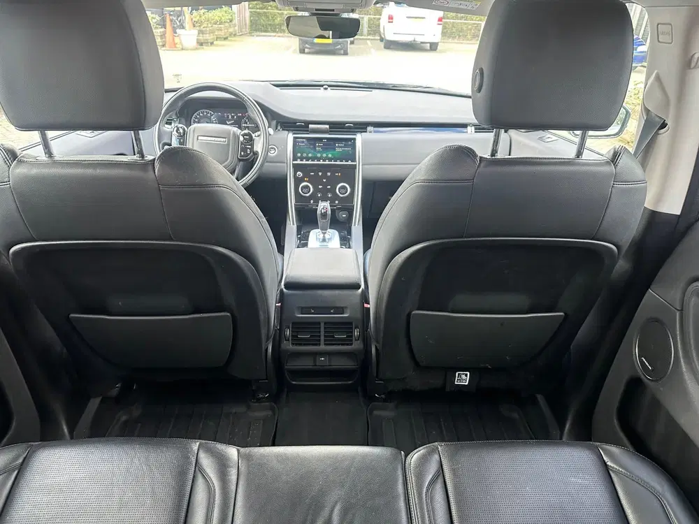Land Rover Discovery Sport P300e 1.5 SE parkeersensoren voor uit 2020, foto 7