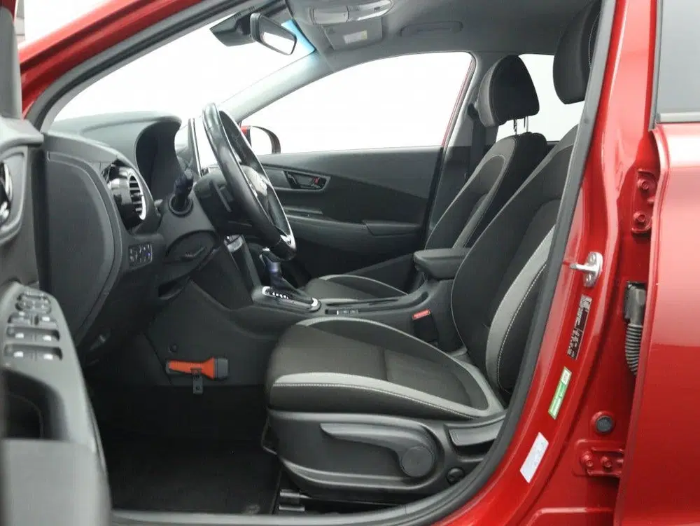 Hyundai KONA 1.6 GDI HEV Fashion uit 2020, foto 15