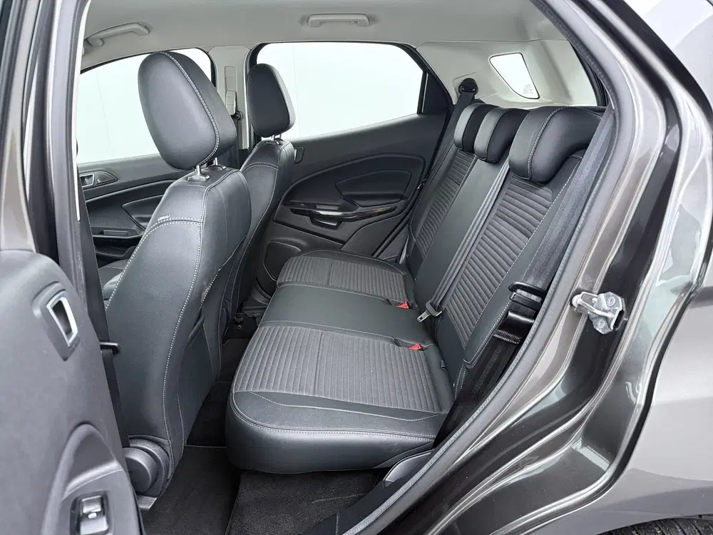 Ford EcoSport EcoBoost Titanium Nw geleverd uit 2019, foto 10