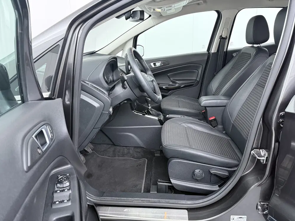 Ford EcoSport EcoBoost Titanium Nw geleverd uit 2019, foto 11