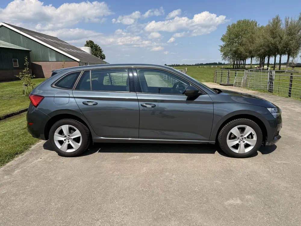 Skoda Scala 1.0 TSI Ambition uit 2021, foto 3