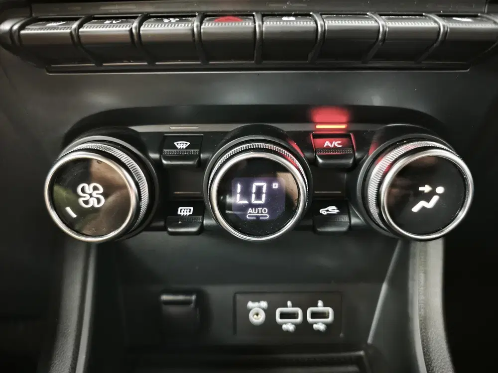 Renault Captur 1.6 E-Tech Plug-in Hybrid 160 Intens uit 2022, foto 13