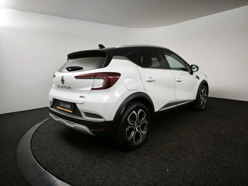 Renault Captur 1.6 E-Tech Plug-in Hybrid 160 Intens uit 2022, foto 2