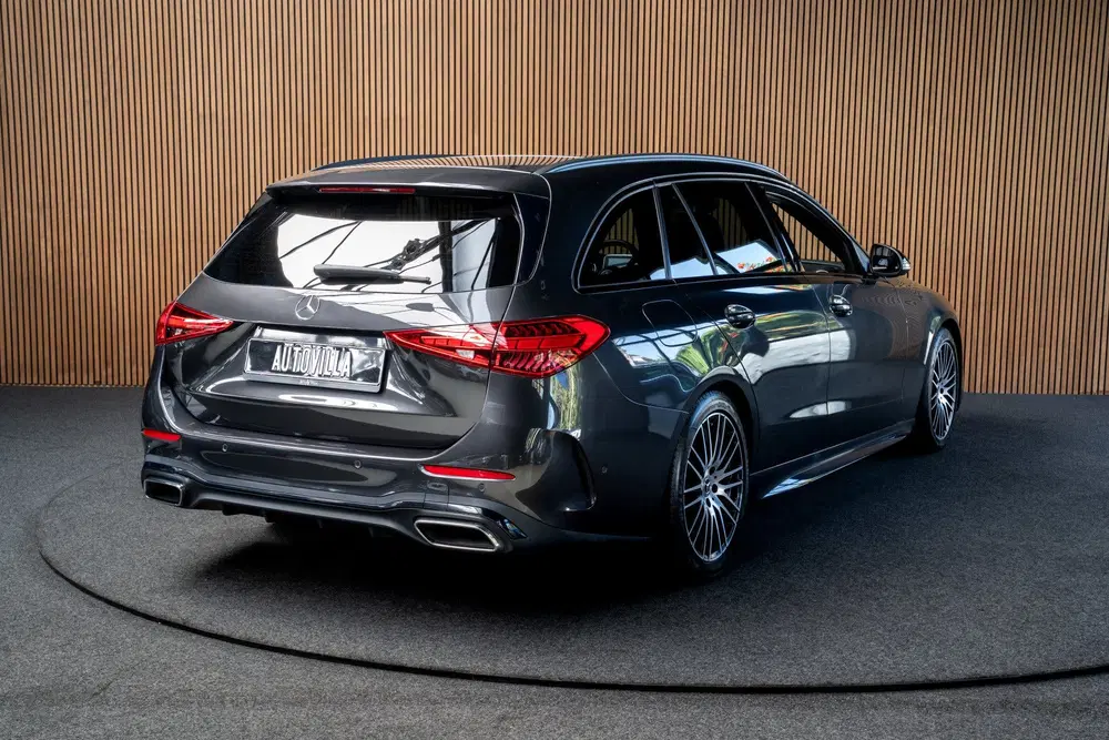 Mercedes-Benz C-Klasse 180 AMG Line Leer Camera Navi uit 2023, foto 6