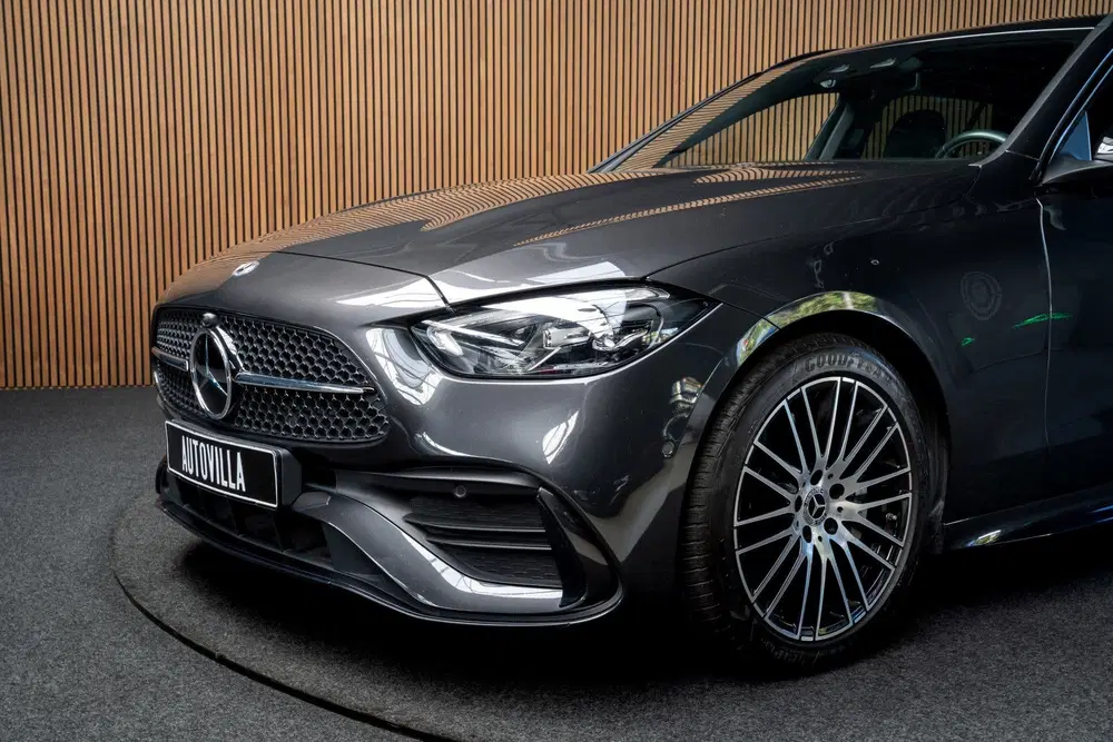 Mercedes-Benz C-Klasse 180 AMG Line Leer Camera Navi uit 2023, foto 9