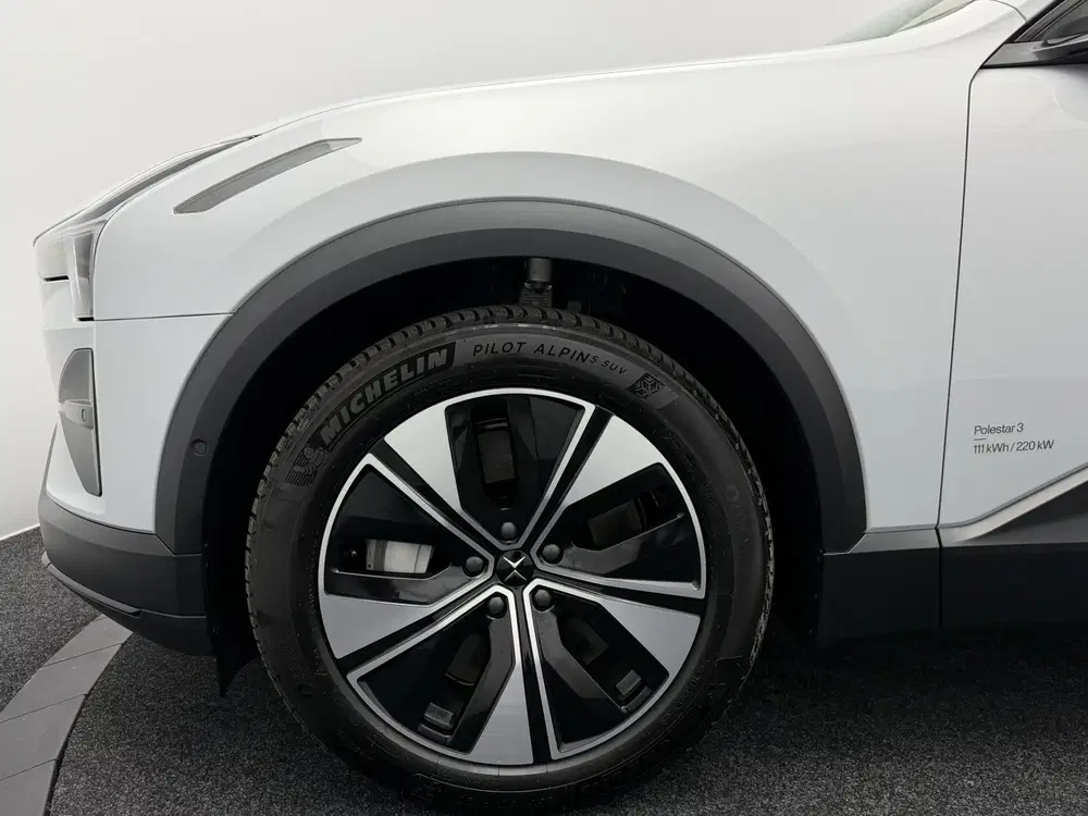 Polestar 3 Long range Single motor 111 kWh SOH 99 uit 2025, foto 3