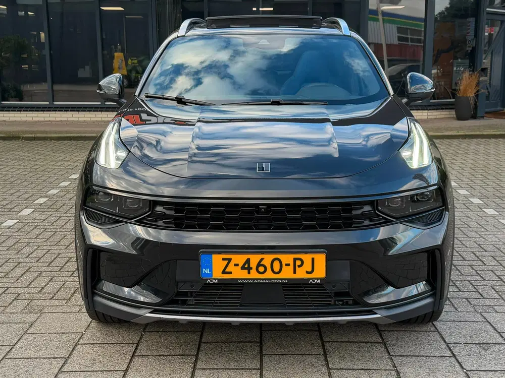 Lynk & Co 01 1.5 Black Edition uit 2024, foto 11