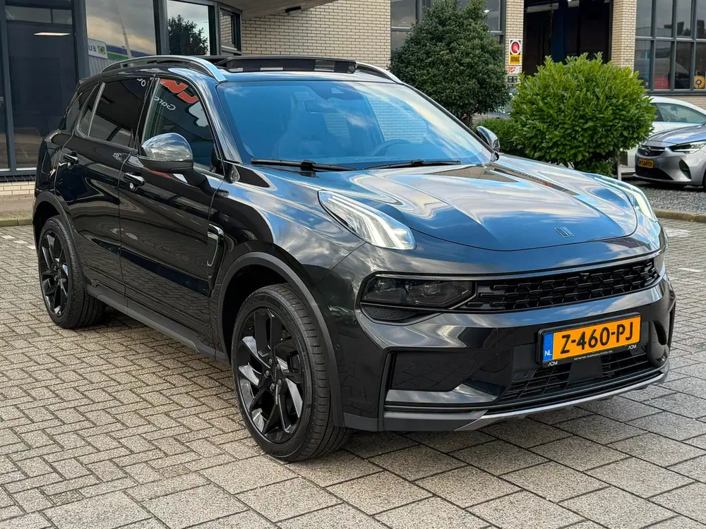 Lynk & Co 01 1.5 Black Edition uit 2024, foto 12