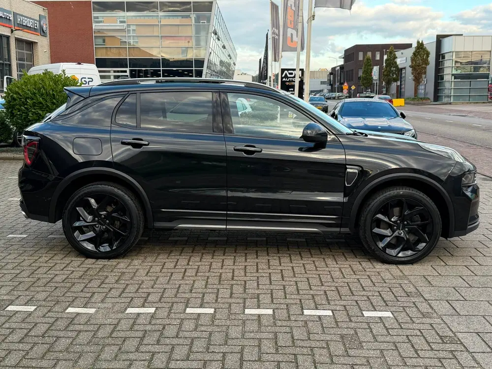 Lynk & Co 01 1.5 Black Edition uit 2024, foto 13