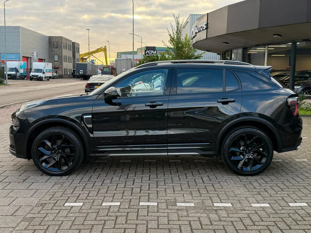 Lynk & Co 01 1.5 Black Edition uit 2024, foto 3