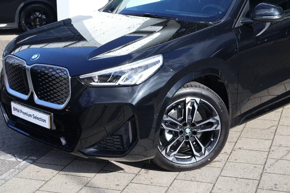 BMW iX1 eDrive20 M Sport uit 2026, foto 2