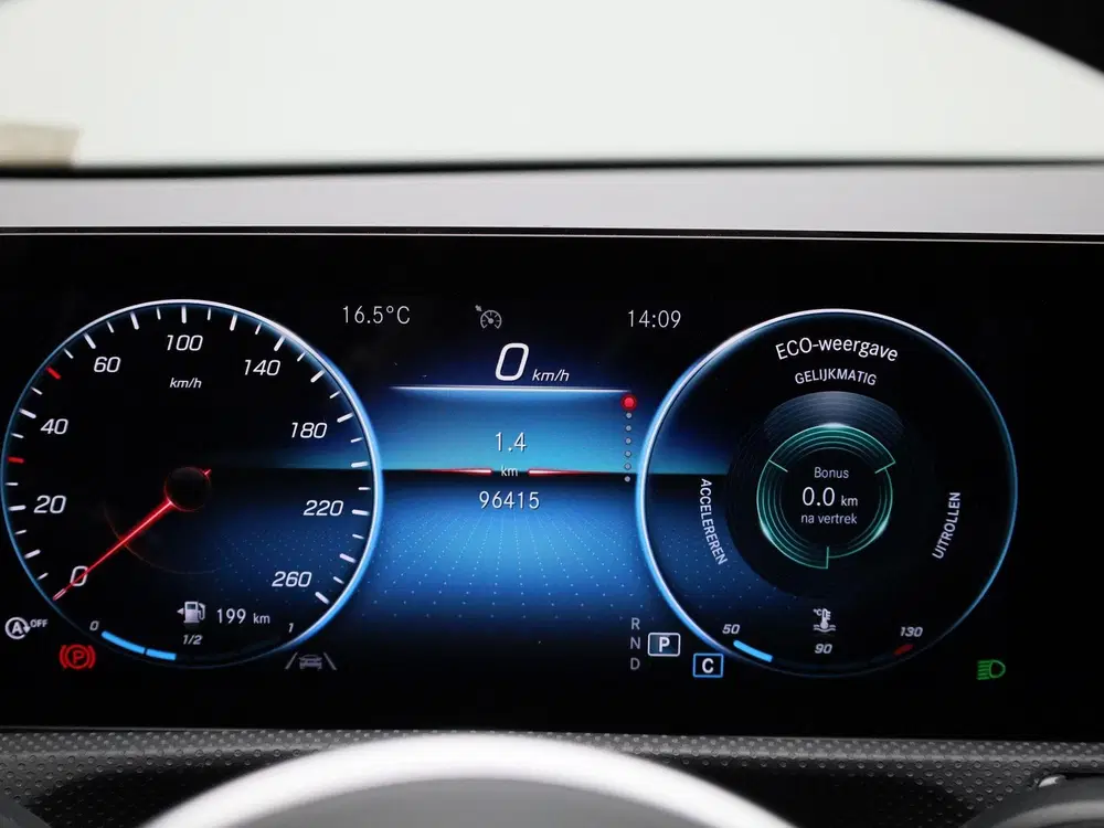 Mercedes-Benz A-Klasse 180 Business Solution Luxury uit 2022, foto 8