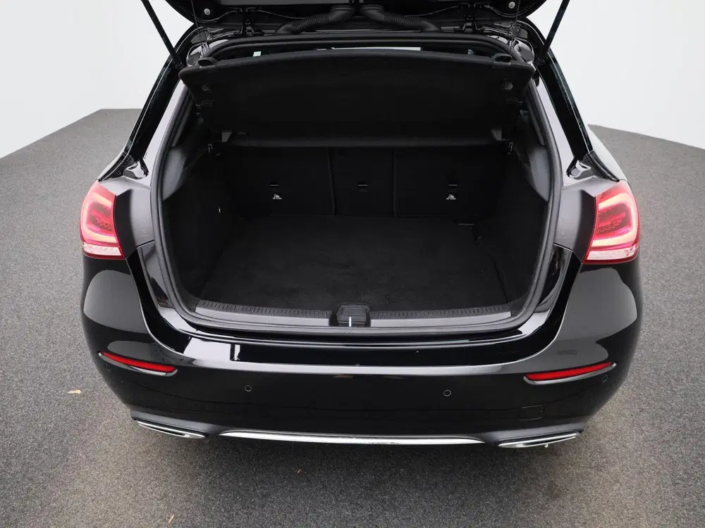 Mercedes-Benz A-Klasse 180 Business Solution Luxury uit 2022, foto 9