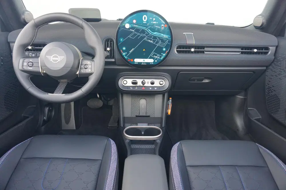 Mini Cabrio Cooper C uit 2026, foto 10