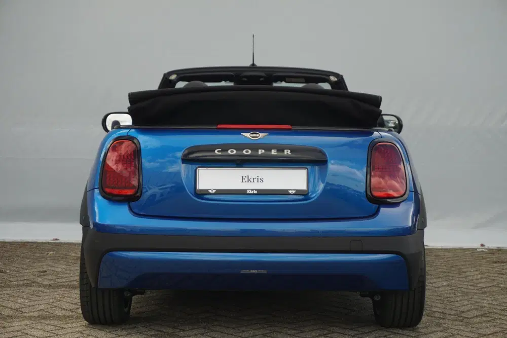 Mini Cabrio Cooper C uit 2026, foto 6