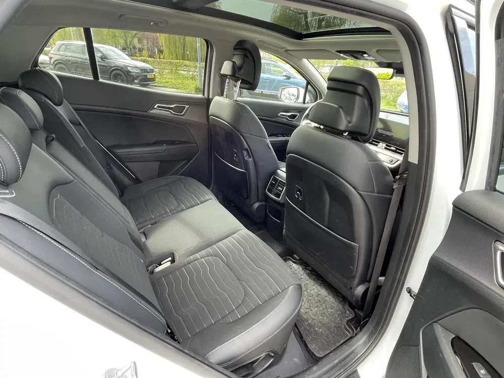 Kia Sportage 1.6 T-GDi Plug-in Hybrid AWD DynamicPlusLi uit 2022, foto 14