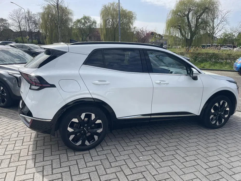 Kia Sportage 1.6 T-GDi Plug-in Hybrid AWD DynamicPlusLi uit 2022, foto 4