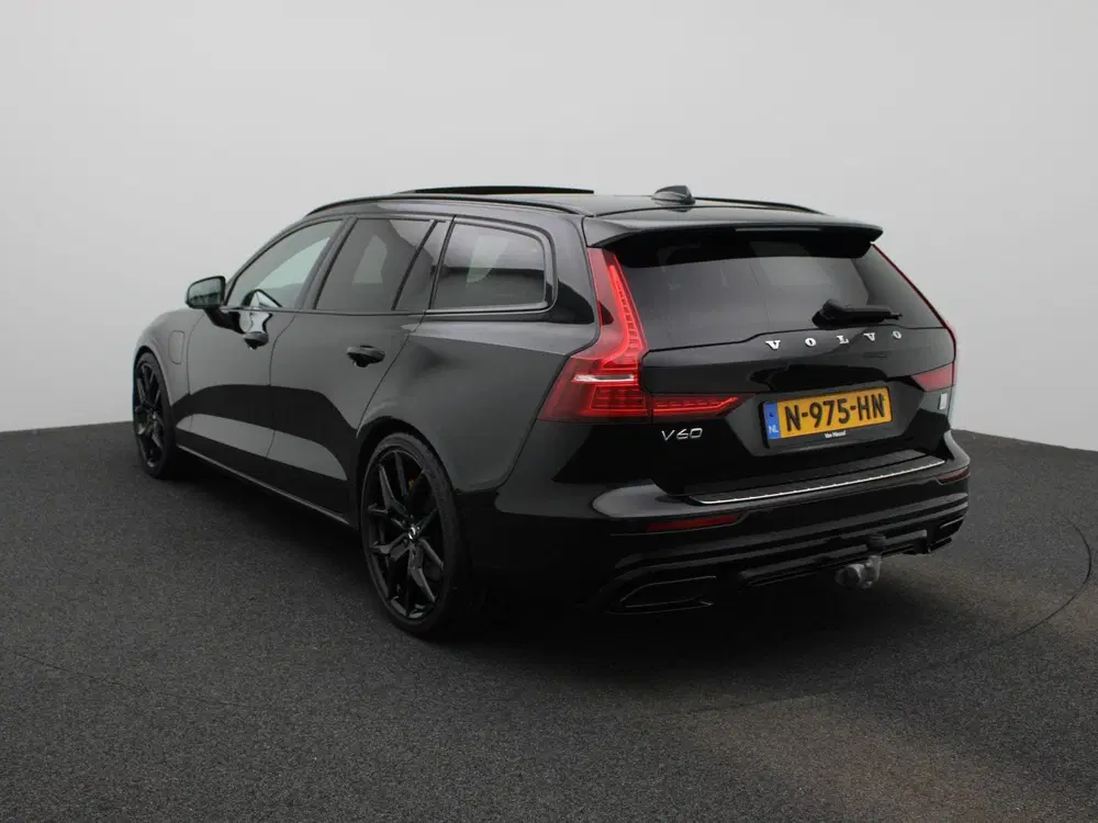 Volvo V60 2.0 T8 AWD Polestar Engineered PHEV uit 2021, foto 2