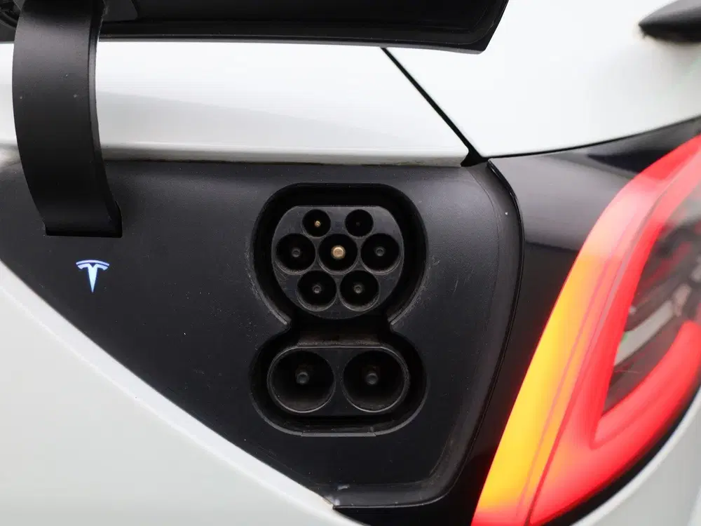 Tesla Model 3 Standard RWD Plus 60 kWh uit 2019, foto 13