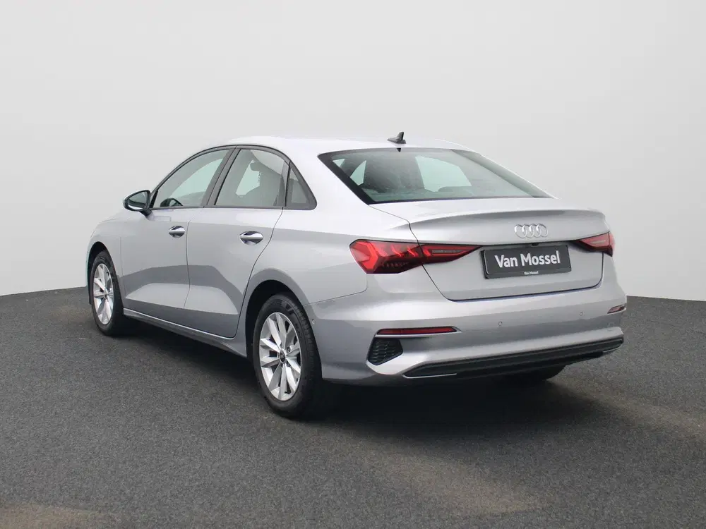 Audi A3 30 TFSI Advanced edition uit 2022, foto 3