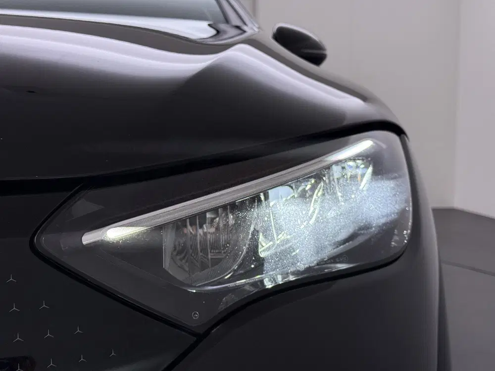 Mercedes-Benz EQE 300 Business Line AMG 89 kWh Sfeerverlicht uit 2023, foto 11