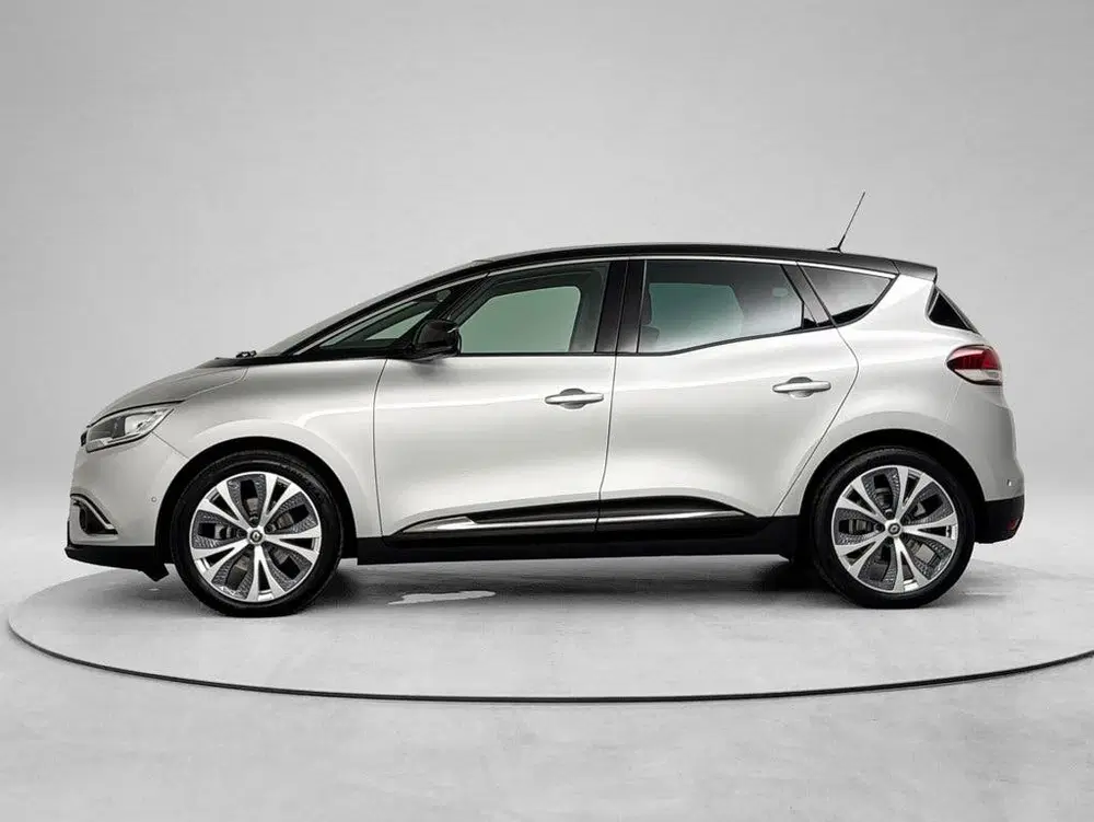 Renault Scenic Scénic 1.3 TCe Intens uit 2020, foto 2