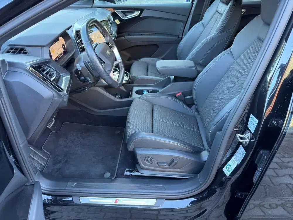 Audi Q4 e-tron 50 Quattro S-Line 299 PK uit 2023, foto 7