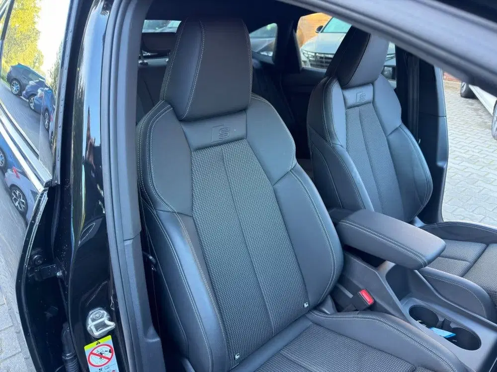 Audi Q4 e-tron 50 Quattro S-Line 299 PK uit 2023, foto 8