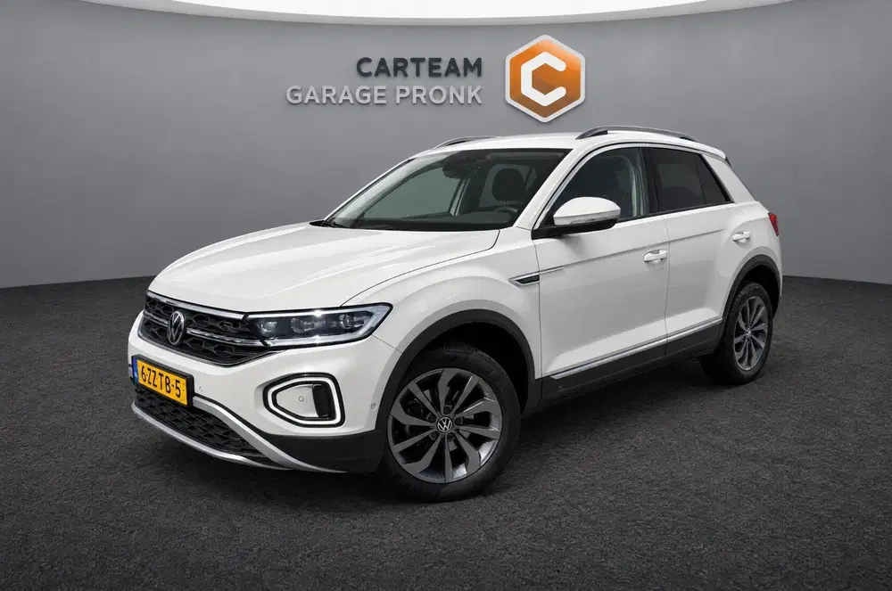 Volkswagen T-Roc 1.5 TSI R-Line BOVAG GARANTIE ACC uit 2023, foto 2