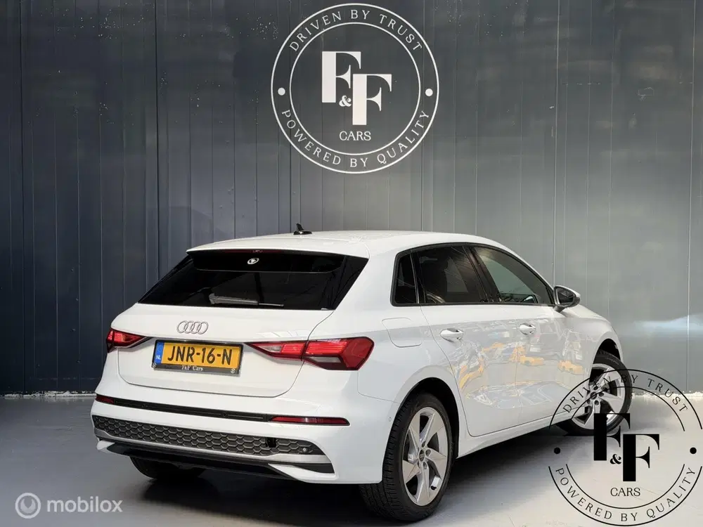 Audi A3 30 TFSI Advanced Edition uit 2025, foto 2