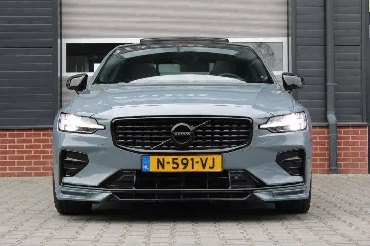 Volvo S60 2.0 B3 R-Design + Panoramadak + 19 Inch + uit 2022, foto 12