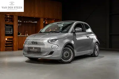Fiat 500C Icon 42 kWh Camera uit 2021