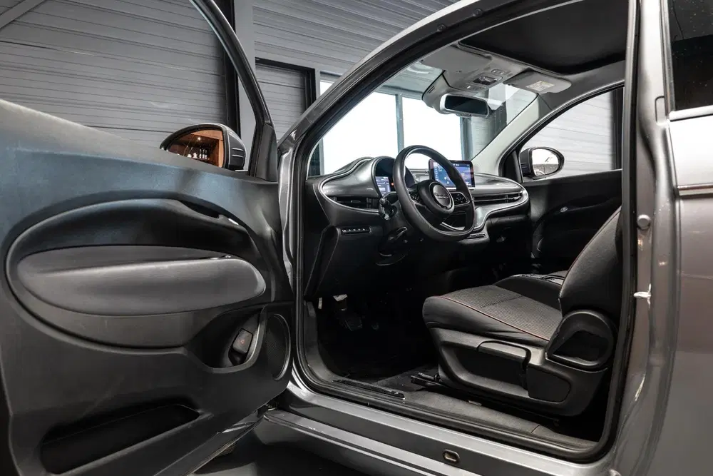 Fiat 500C Icon 42 kWh Camera uit 2021, foto 10