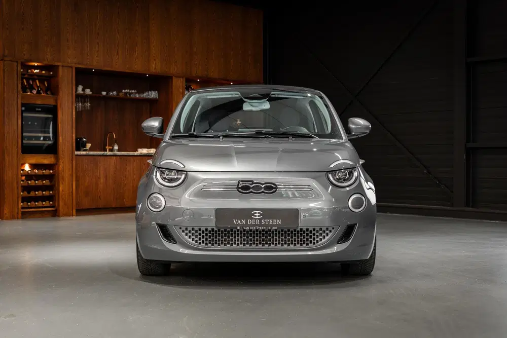 Fiat 500C Icon 42 kWh Camera uit 2021, foto 8