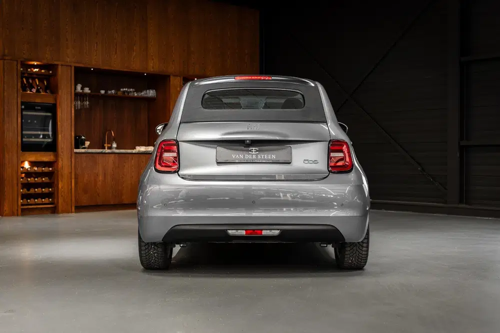 Fiat 500C Icon 42 kWh Camera uit 2021, foto 9