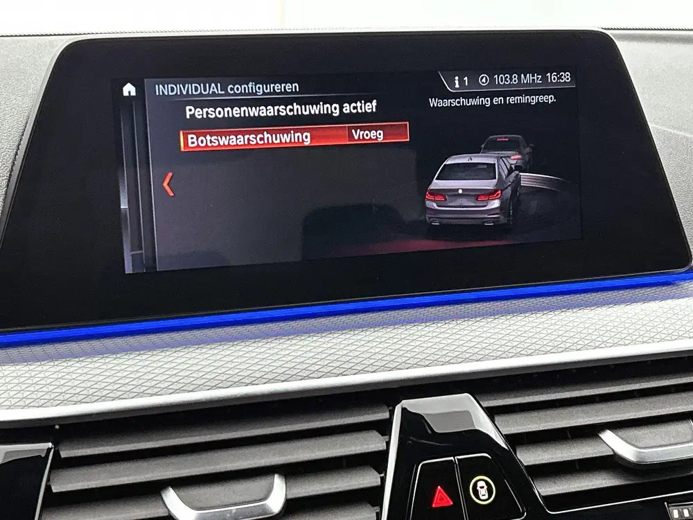 BMW 5-serie 530e iPerformance High Executive uit 2019, foto 14