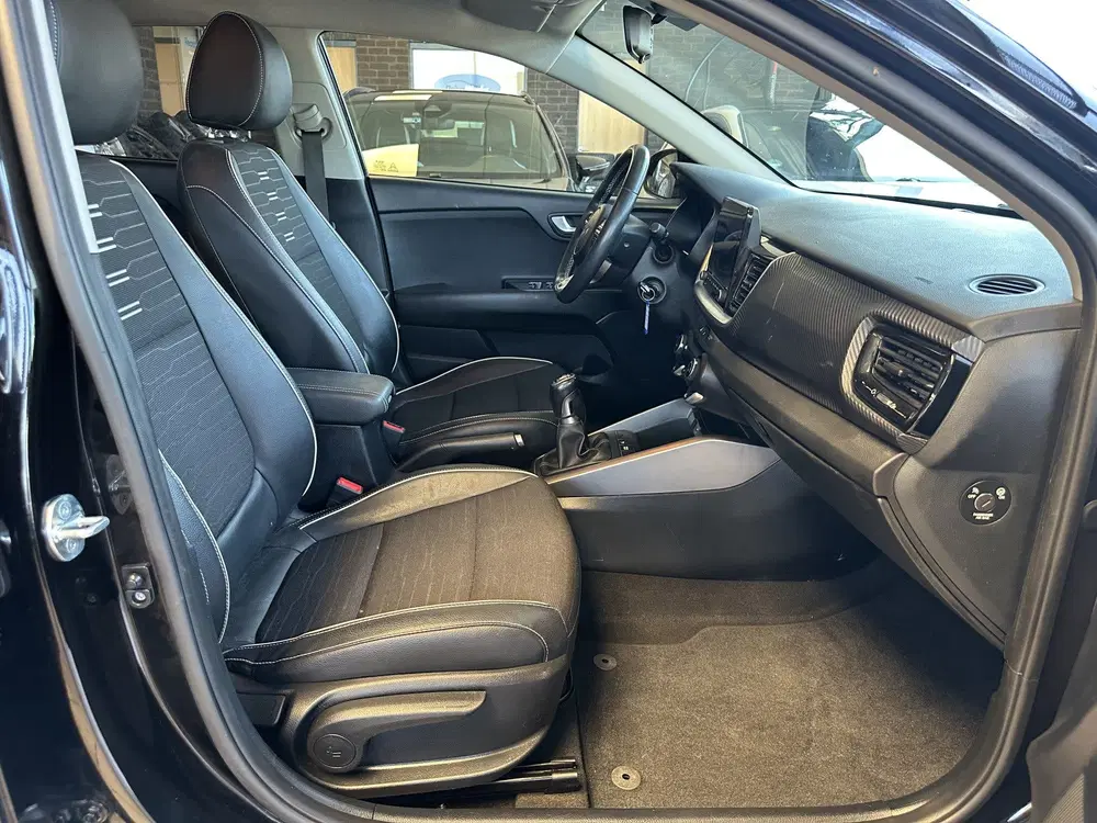 Kia Stonic 1.0 T-GDi MHEV GT-Line uit 2022, foto 13
