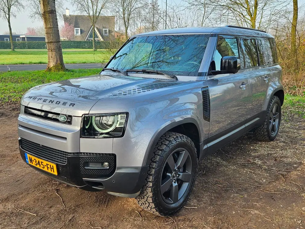Land Rover Defender 110 2.0 P400e uit 2021, foto 4
