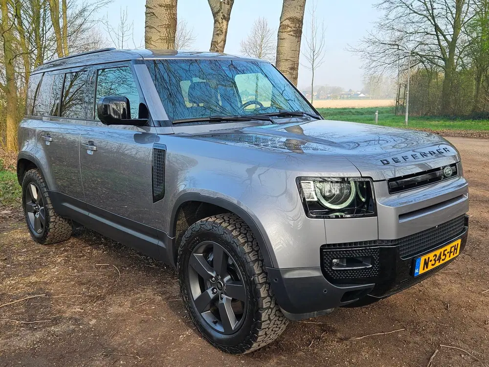Land Rover Defender 110 2.0 P400e uit 2021, foto 5