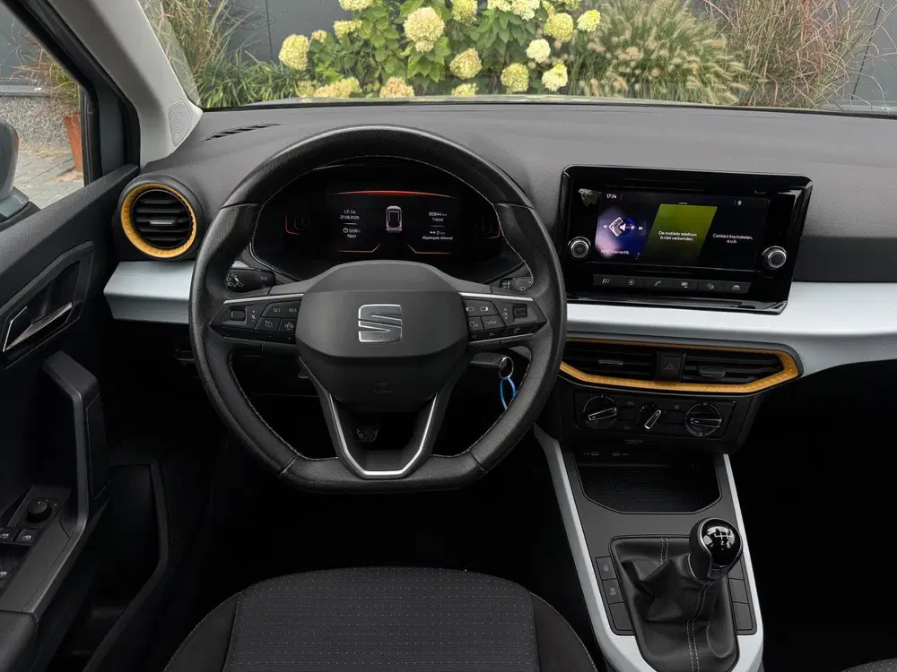 SEAT Arona 1.0 TSI Style uit 2023, foto 11