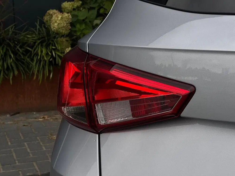 SEAT Arona 1.0 TSI Style uit 2023, foto 8